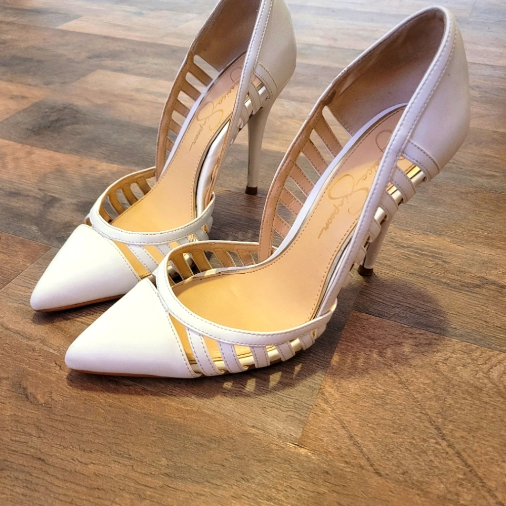Jessica Simpson heels/pumps